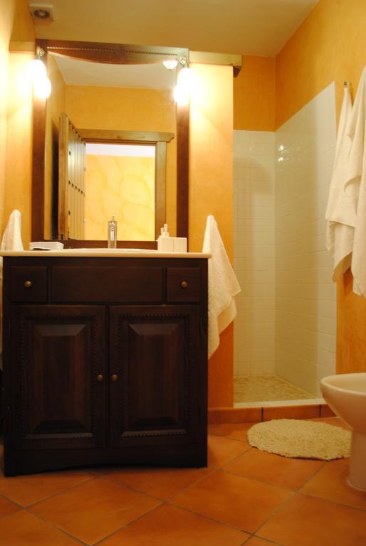 Alojamiento Rural Arucema Freila Habitación foto